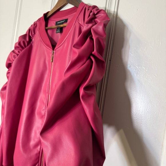 Ashley Stewart Plus Size Faux Leather Ruched Bomber Jacket Hot Pink Ruffle 32 5X - Picture 10 of 13